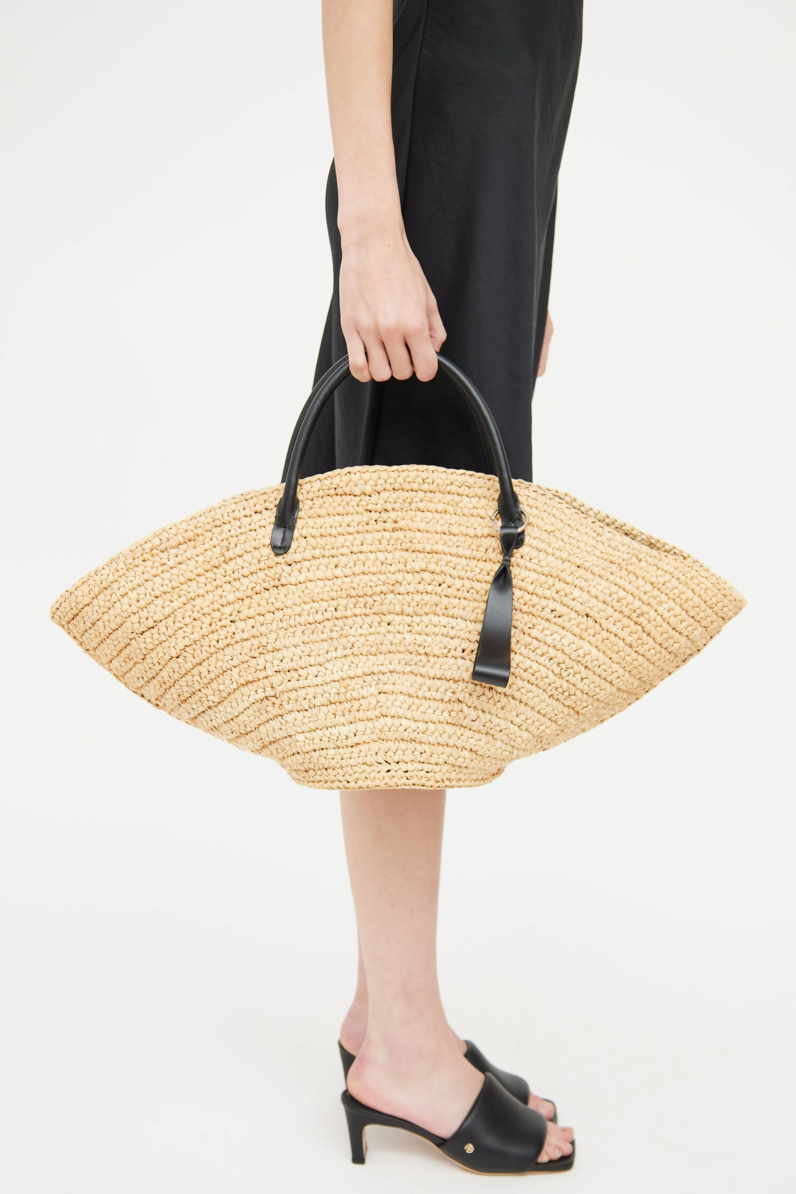 Beige Woven Raffia Sombrero Bag