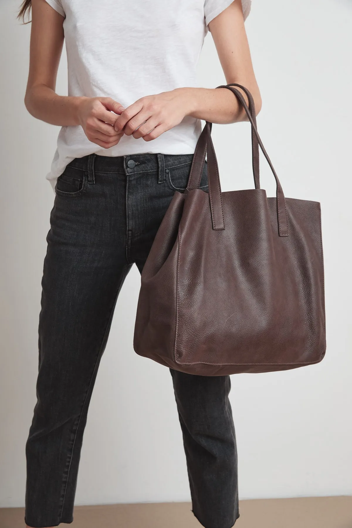 CLOVER LEATHER TOTE