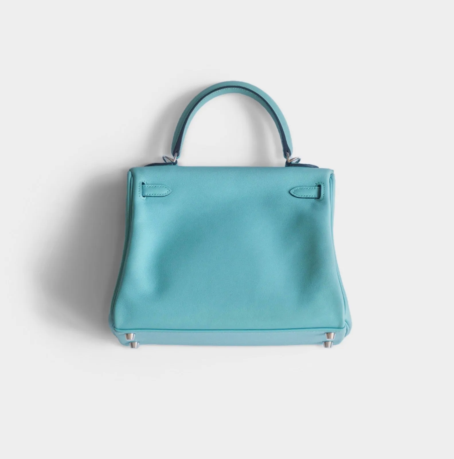 HERMÈS -  KELLY 25 BAG IN LIGHT BLUE SWIFT LEATHER WITH PALLADIUM HARDWARE