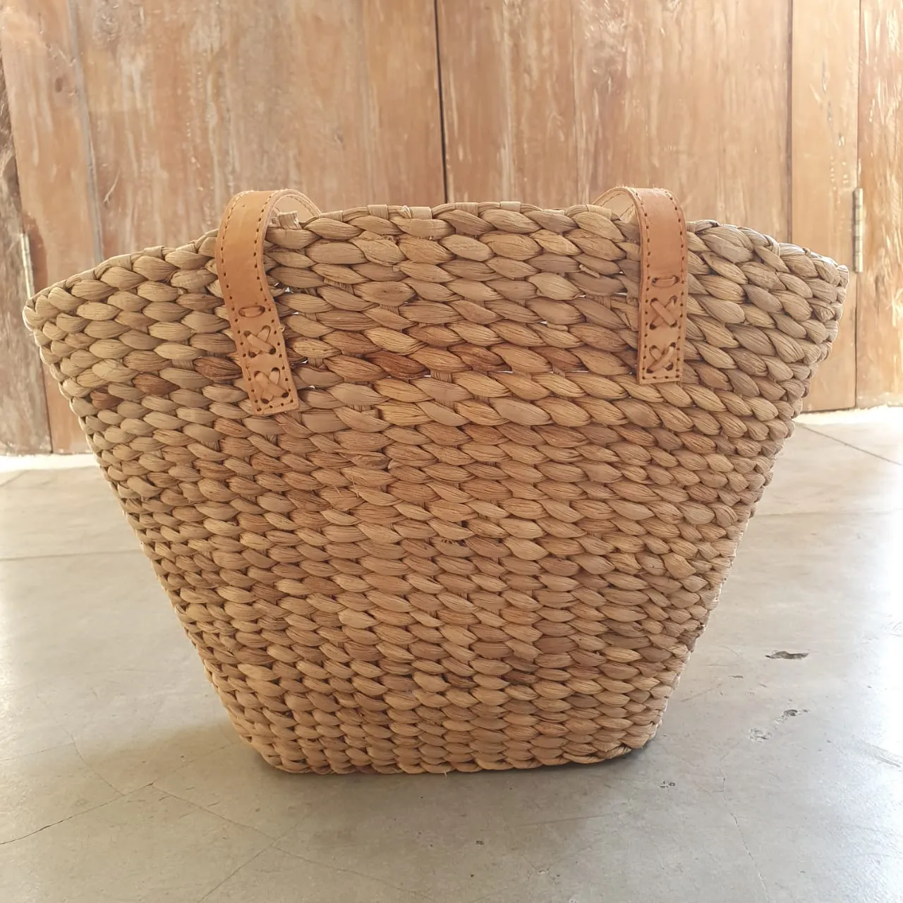 Natural Woven Banana Leaf Bag With Leather Straps