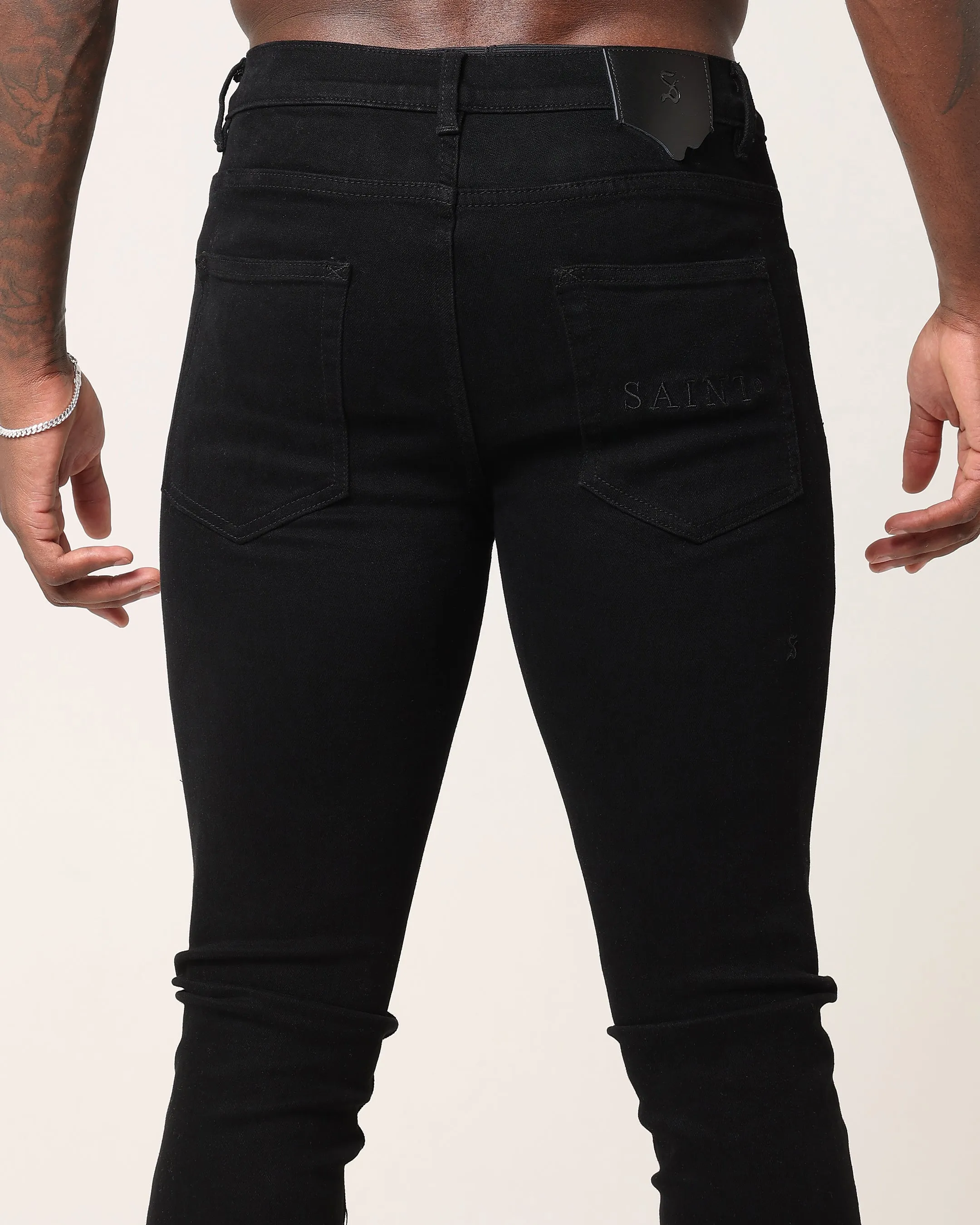 Saint Morta Dynasty Jean Black