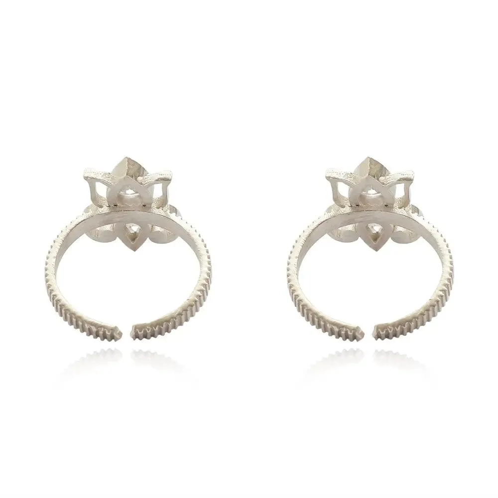 Silver 92.5 White Lotus Toe Ring